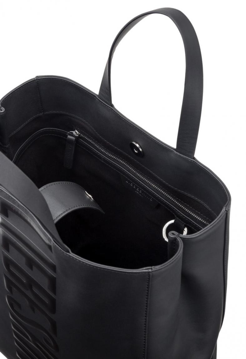 Liebeskind Berlin Tote Bag schwarz Logo Paper Glattleder