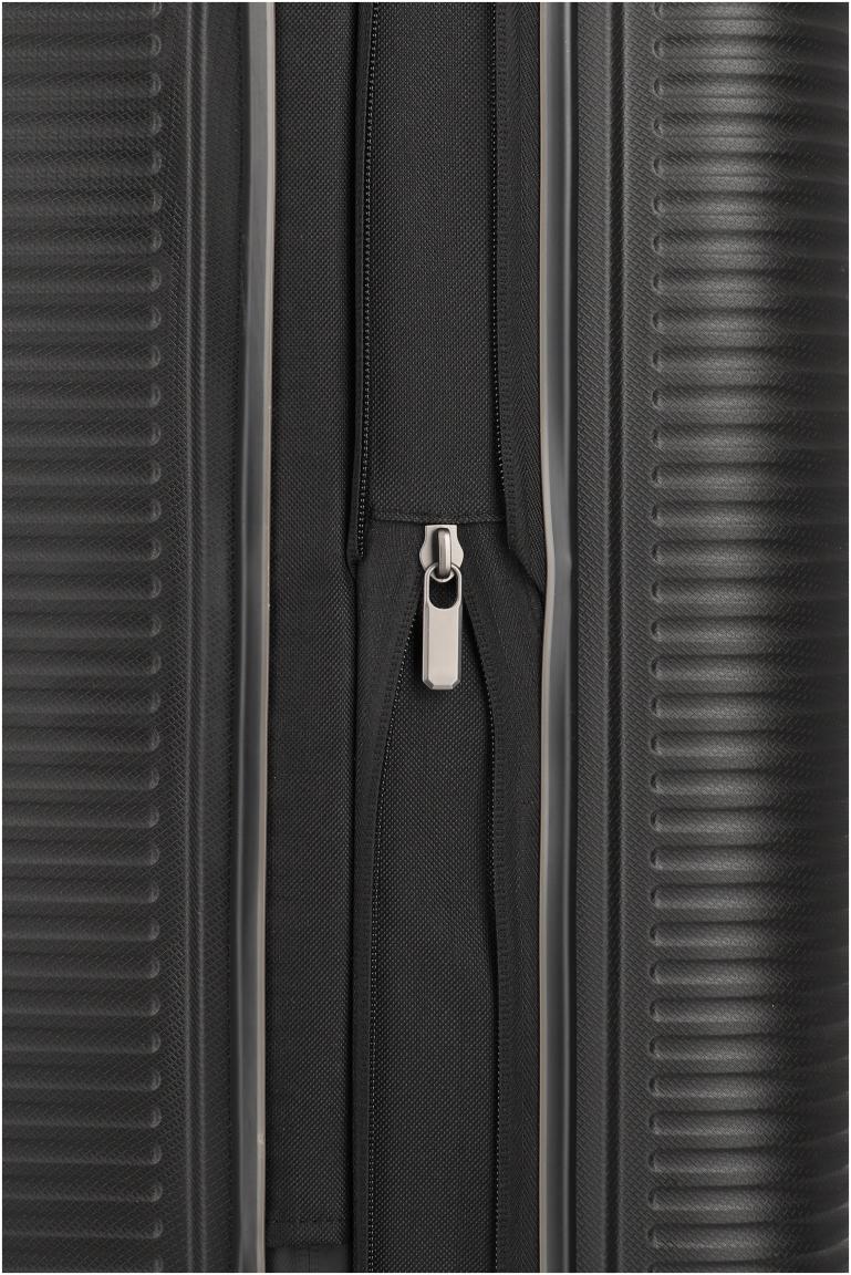 Reisetrolley 4w Trunk M 66cm erweiterbar Travelite Roomer Black schwarz