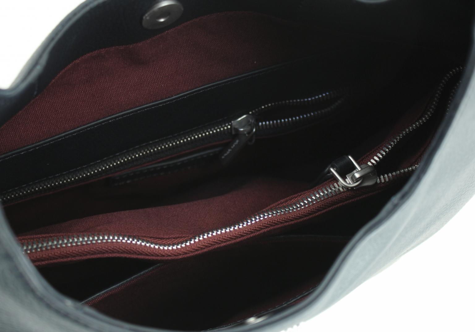 Schultertasche Marc OPolo Nila True Navy dunkelblau Nieten