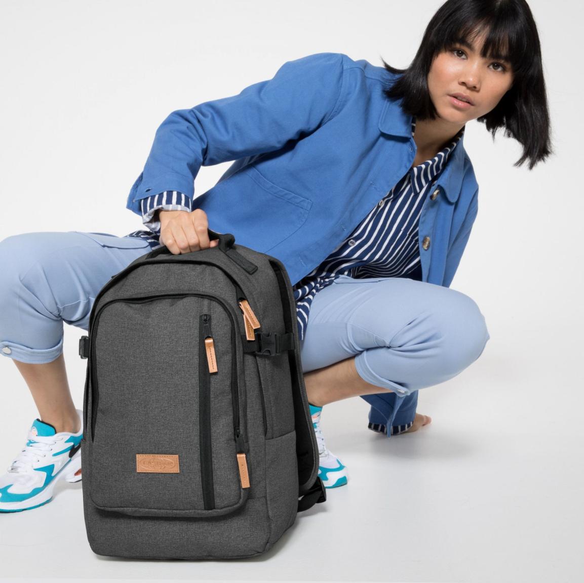 Smallker Herren Backpack CS Black Dunkelgrau Eastpak