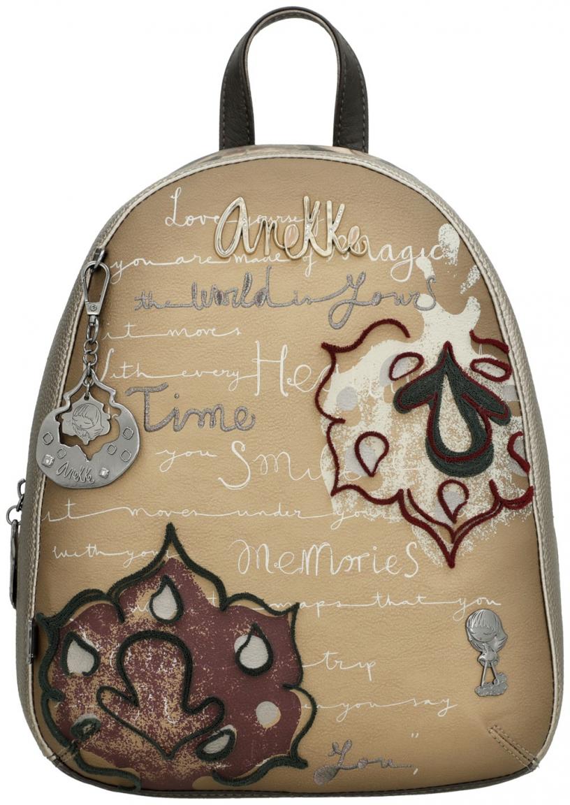 Statementrucksack beige taupte bestickt Anekke Real Manifesto