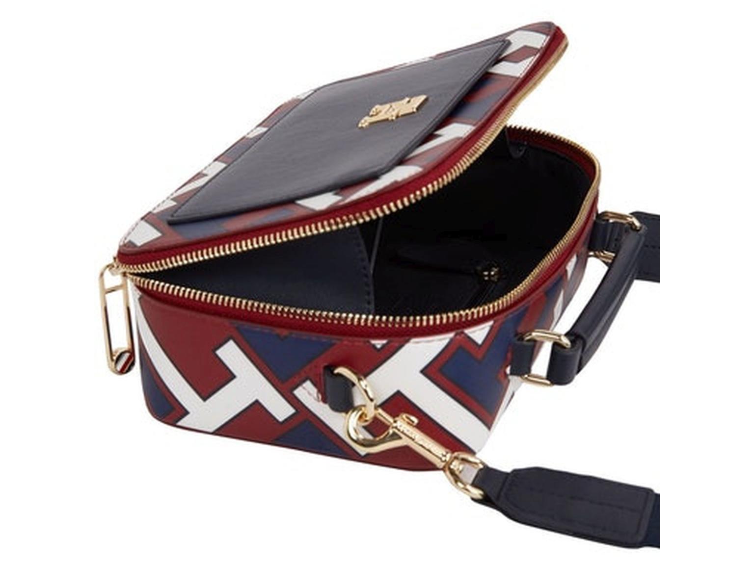 Statementtasche Tommy Hilfiger Iconic Trunk Monogram Blau Markeninitialien Druck 