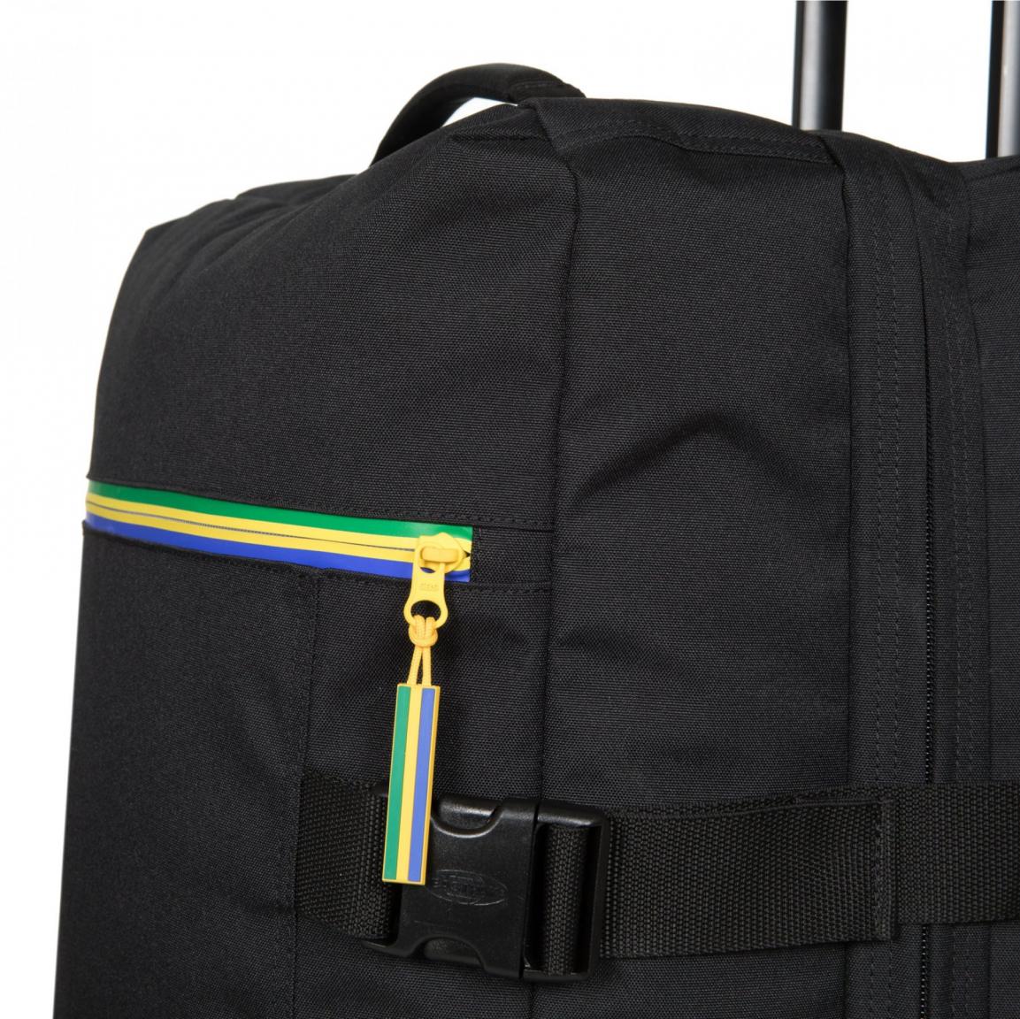 Taschentrolly Eastpak Havaianas Tranverz L schwarz mit einem bunten Streifen