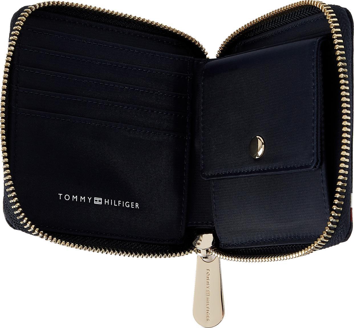 Tommy Hilfiger Kompakt Wallet kubisch Timeless Med Quilted Nude Sandrift