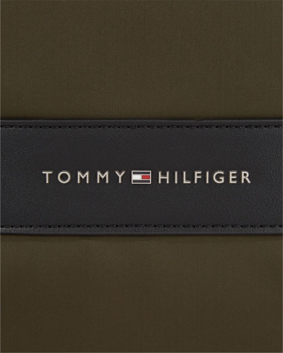 Tommy Hilfiger Männer Reporter Urban Nylon Army Green