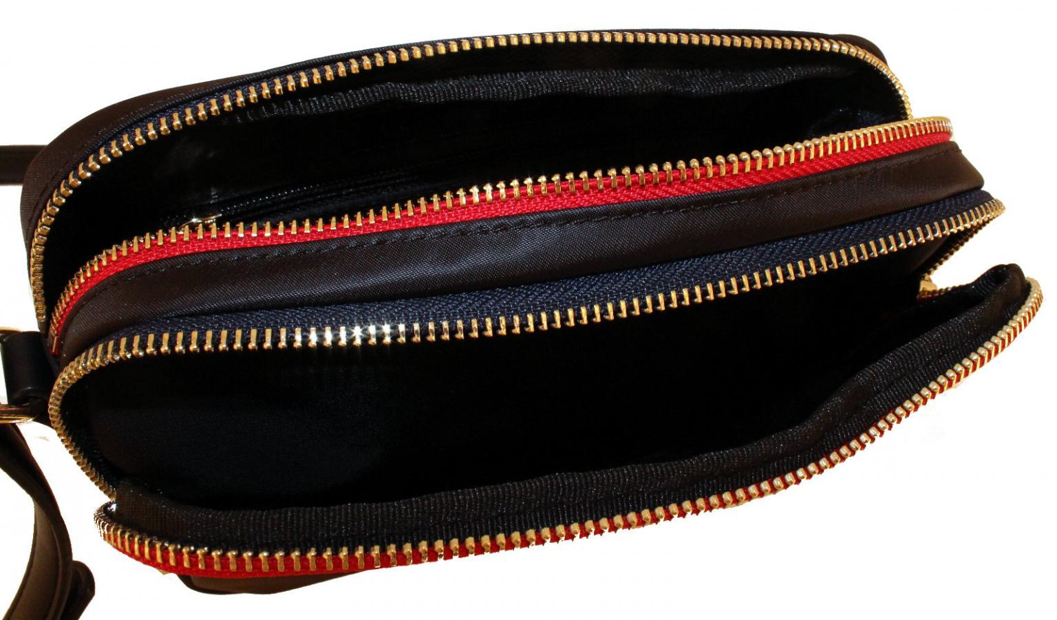 Tommy Hilfiger Schultertasche Black Recyceltes Material schwarz