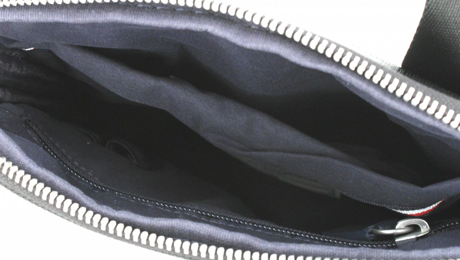 Tommy Hilfiger Tailored Mini Crossovertasche schwarz Nylon