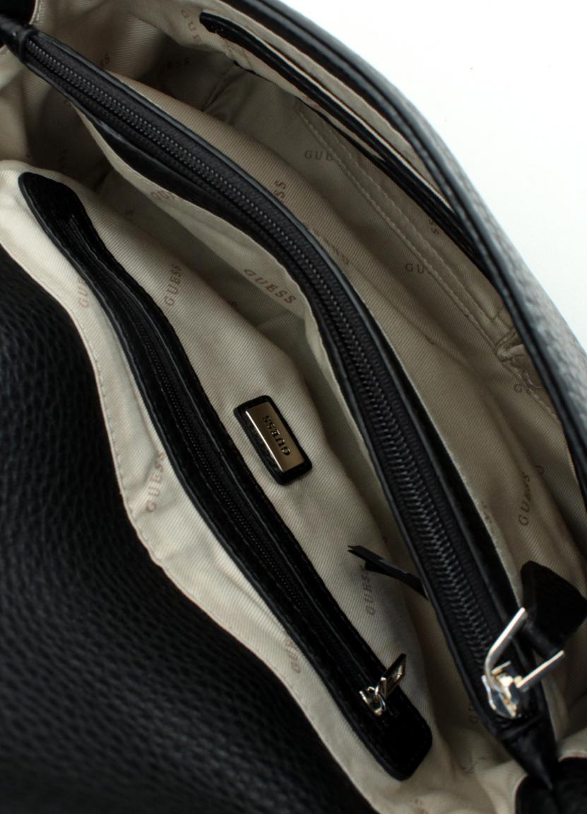 Überschlagtasche Conner Guess schwarz Metallkette