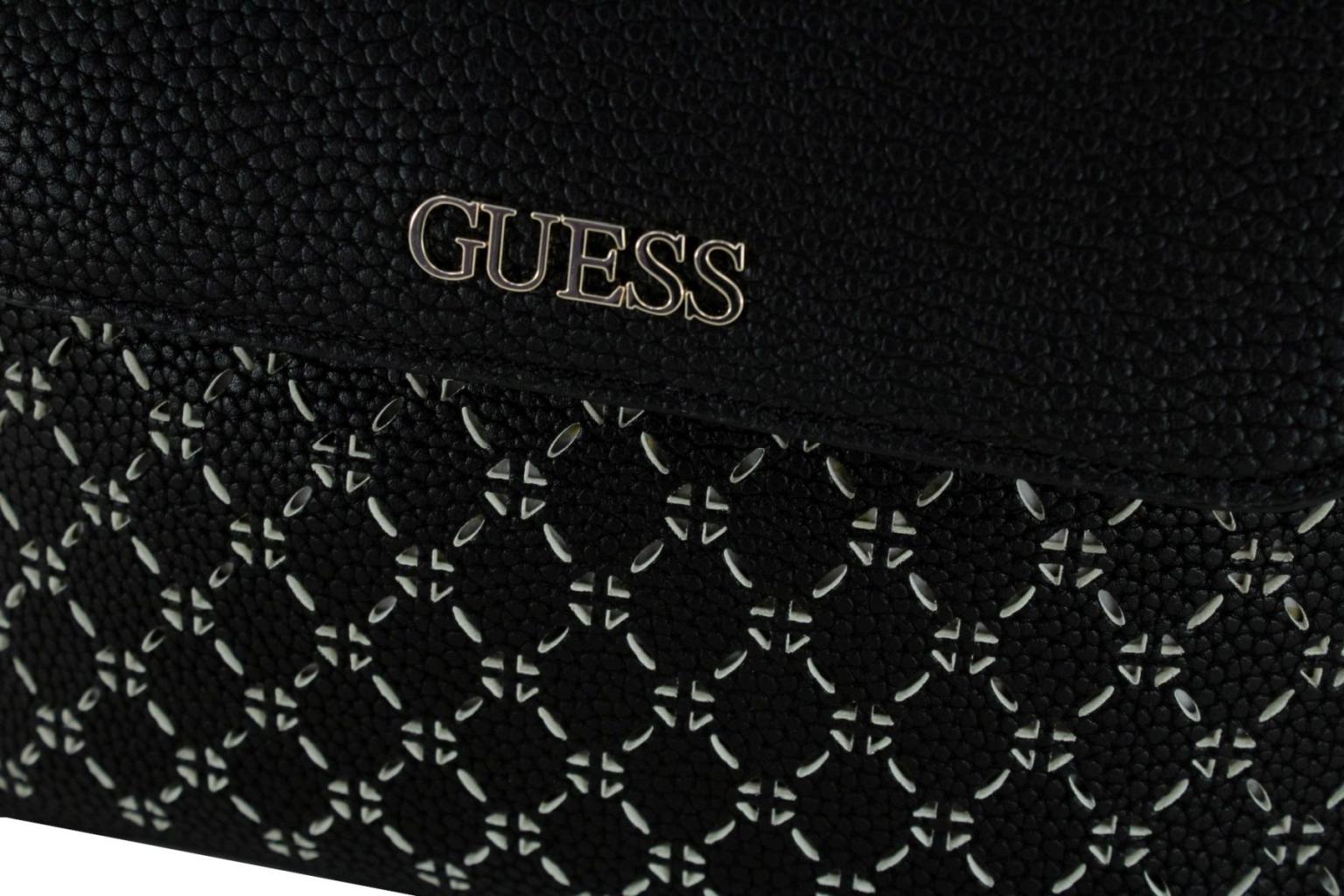 Überschlagtasche Guess Amara Black Cutout Muster Kurzgriff 