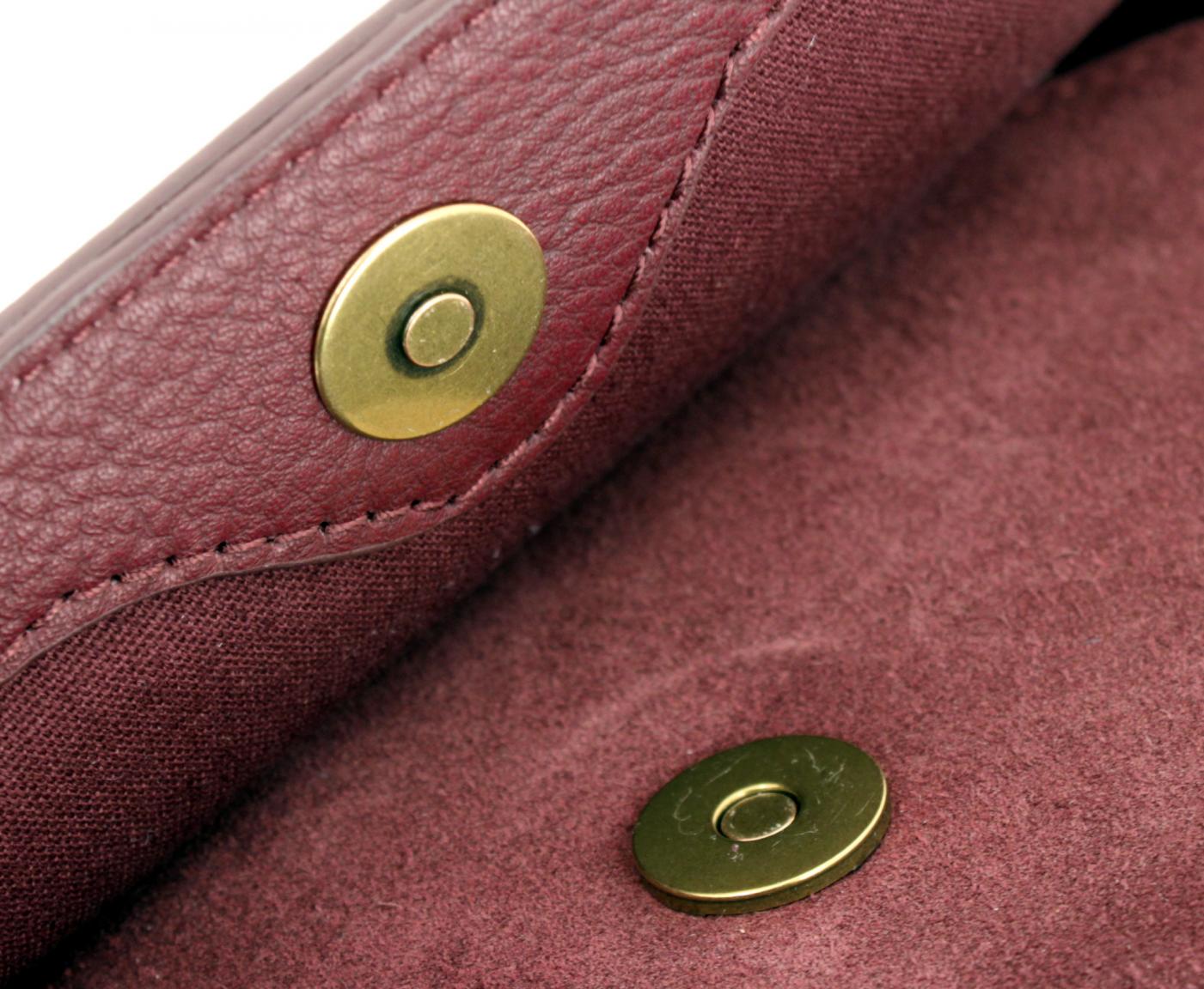 Überschlagtasche Marc OPolo Gloria Weinrot Veloursleder Nieten