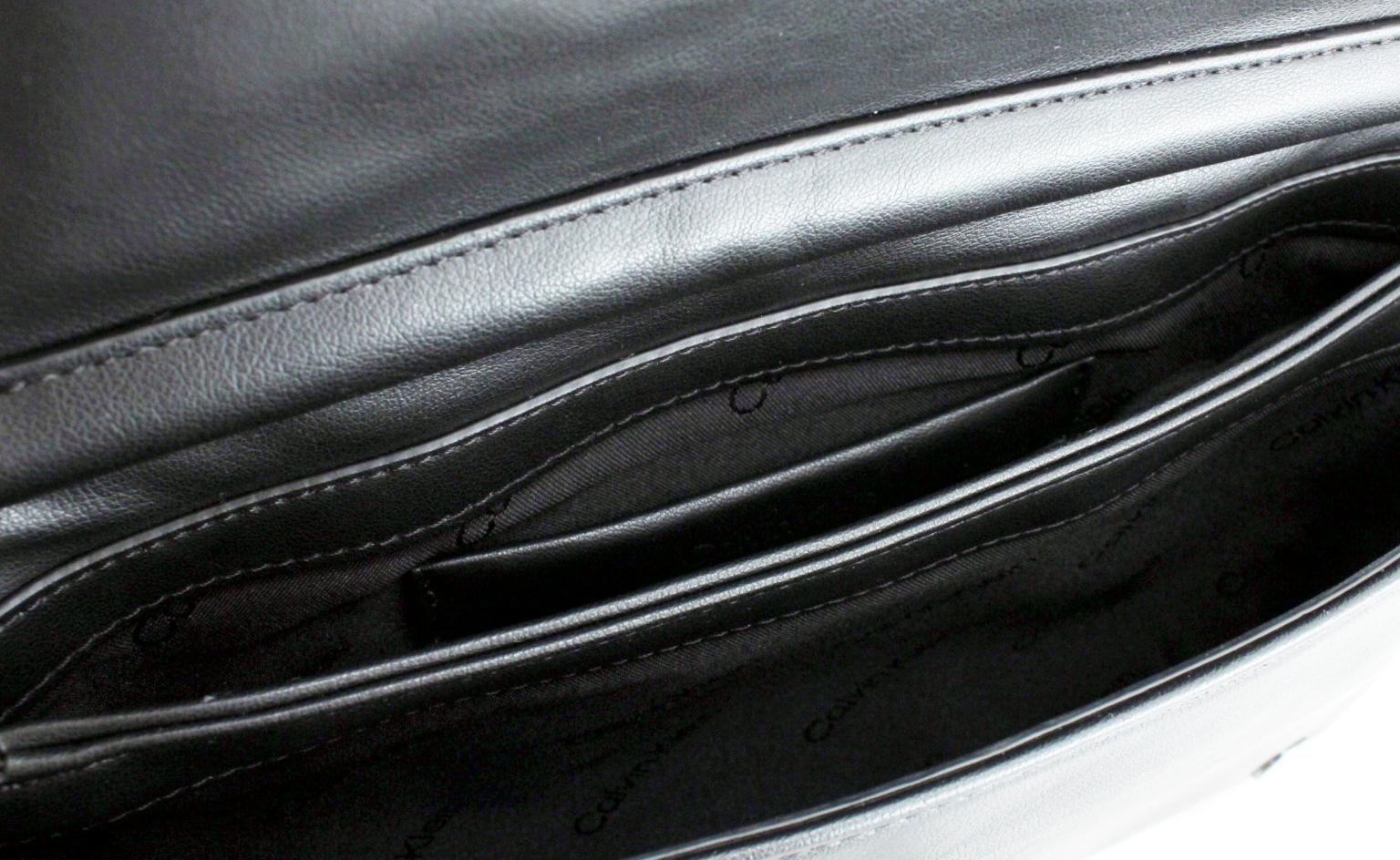Überschlagtasche schwarz Prägung Calvin Klein Re-Lock Quilt Shoulder Bag