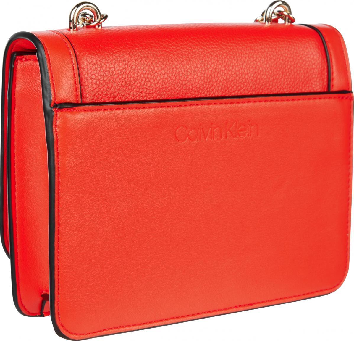 Umhängetasche Calvin Klein Flap Shoulder Bag Vibrant Coral