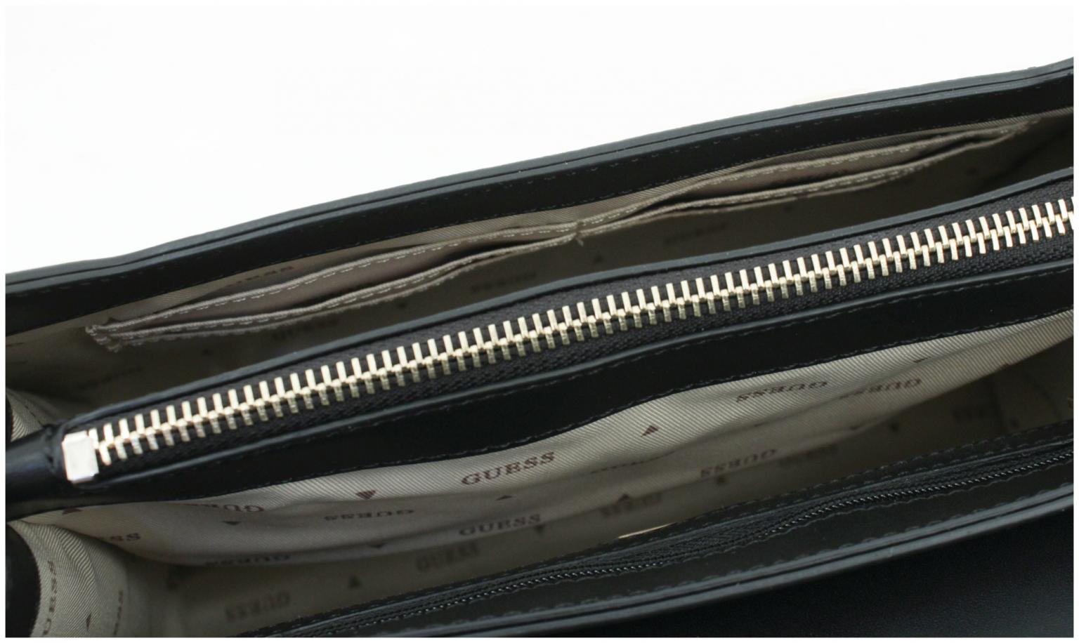 Umhängetasche mit Überschlag Guess Aldith Top Handle schwarz