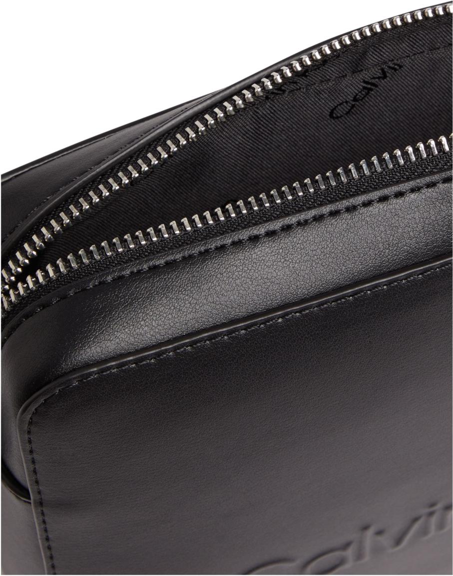 Umhängetasche schwarz Calvin Klein CK Set Camera Bag