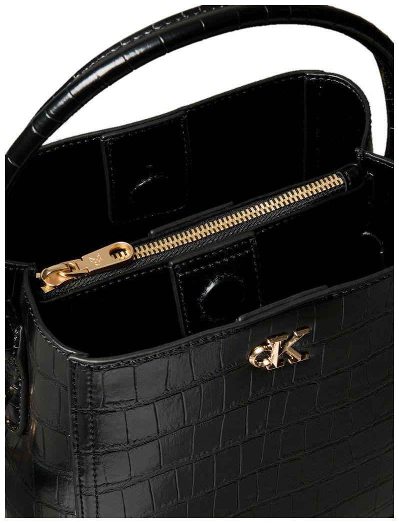 extravagante Kurzgrifftasche Calvin Klein Croc Bucket With Strap Black