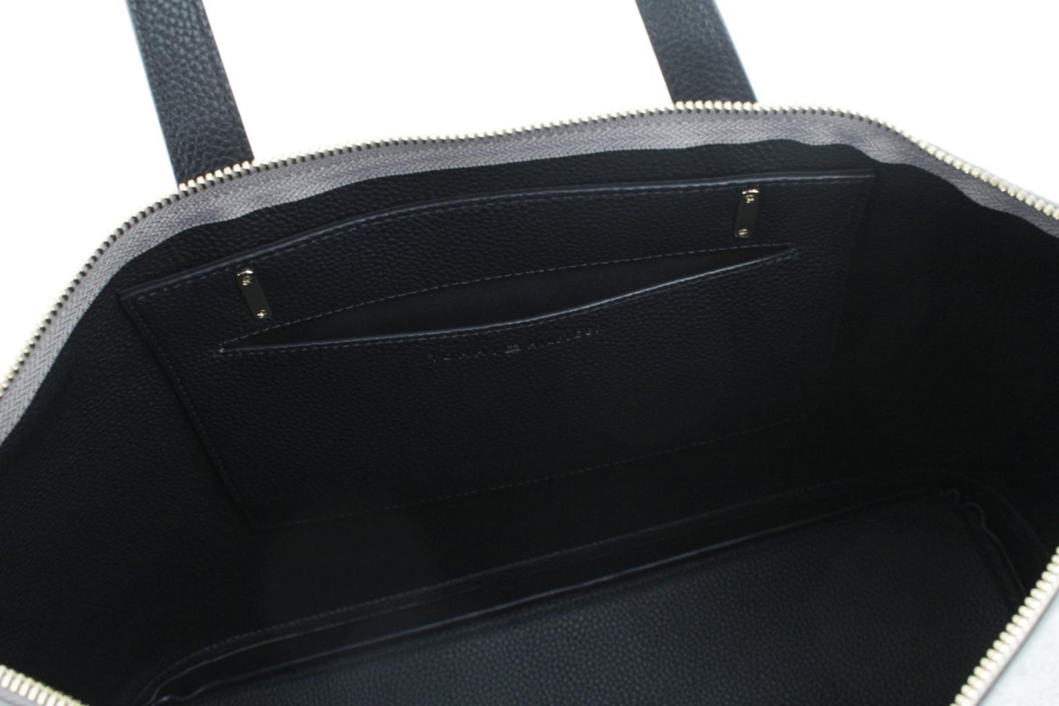 geräumiger Shopper Tommy Hilfiger TH Element Tote Melton grau Wollfilz