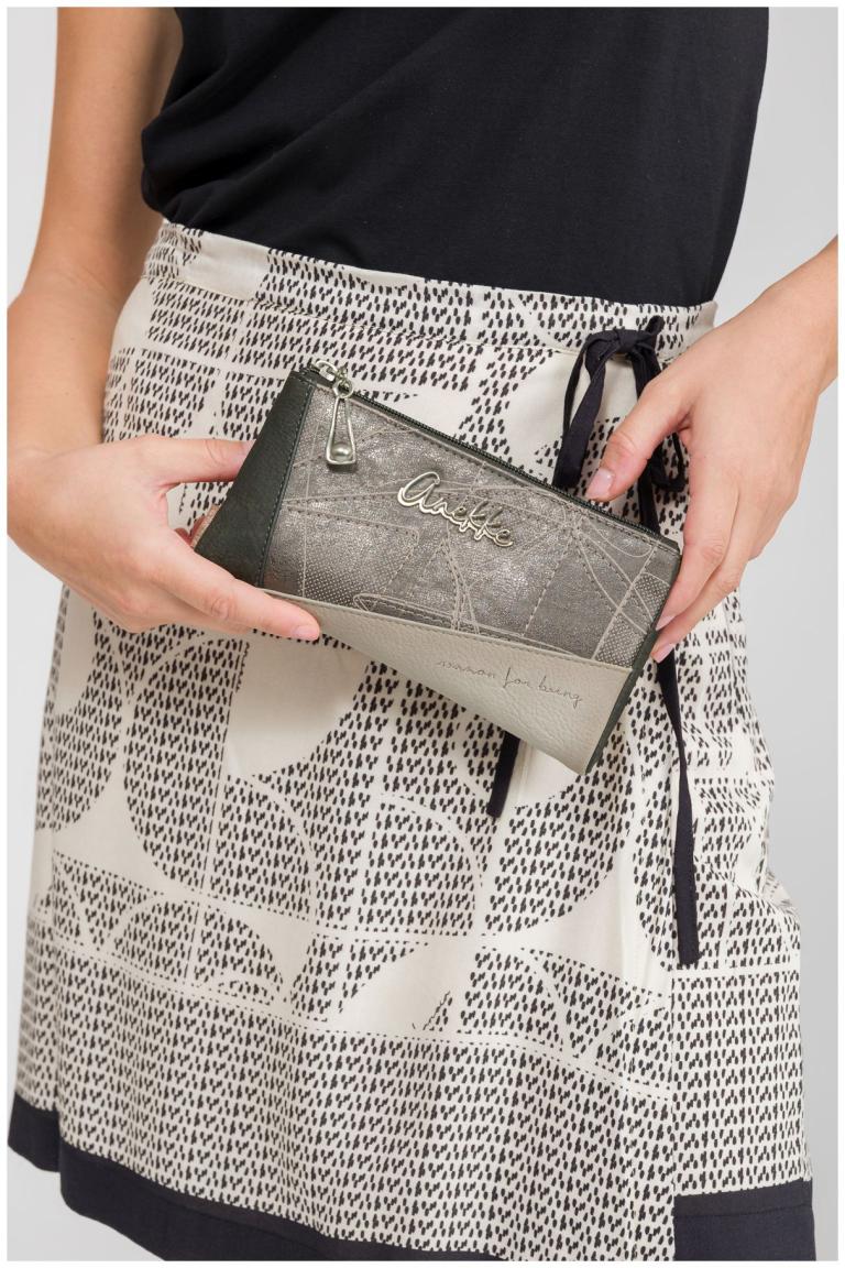 große Geldtasche Anekke Sophia Auralis Metallic grau beige Ziernähte