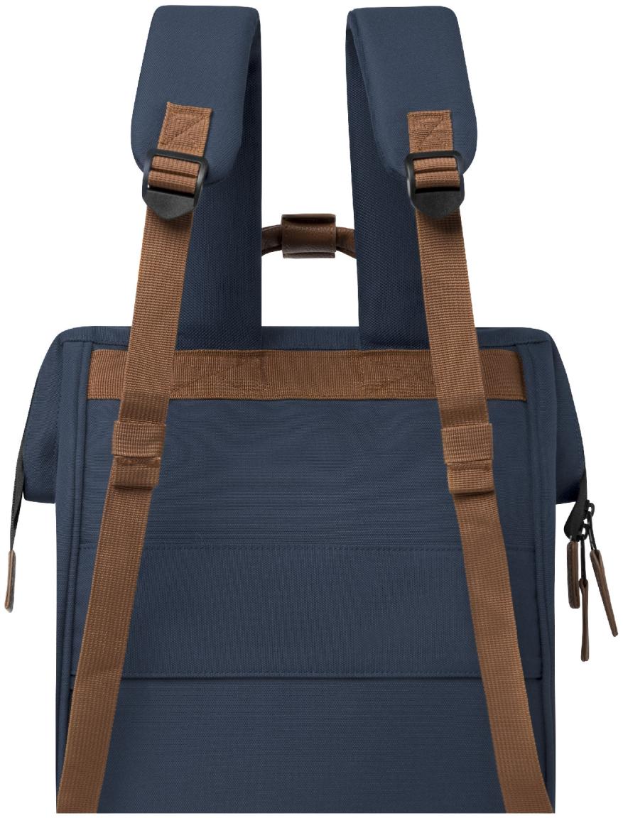 großer Freizeitrucksack dunkelblau Cabaia Chicago Large Adventurer Kontrast