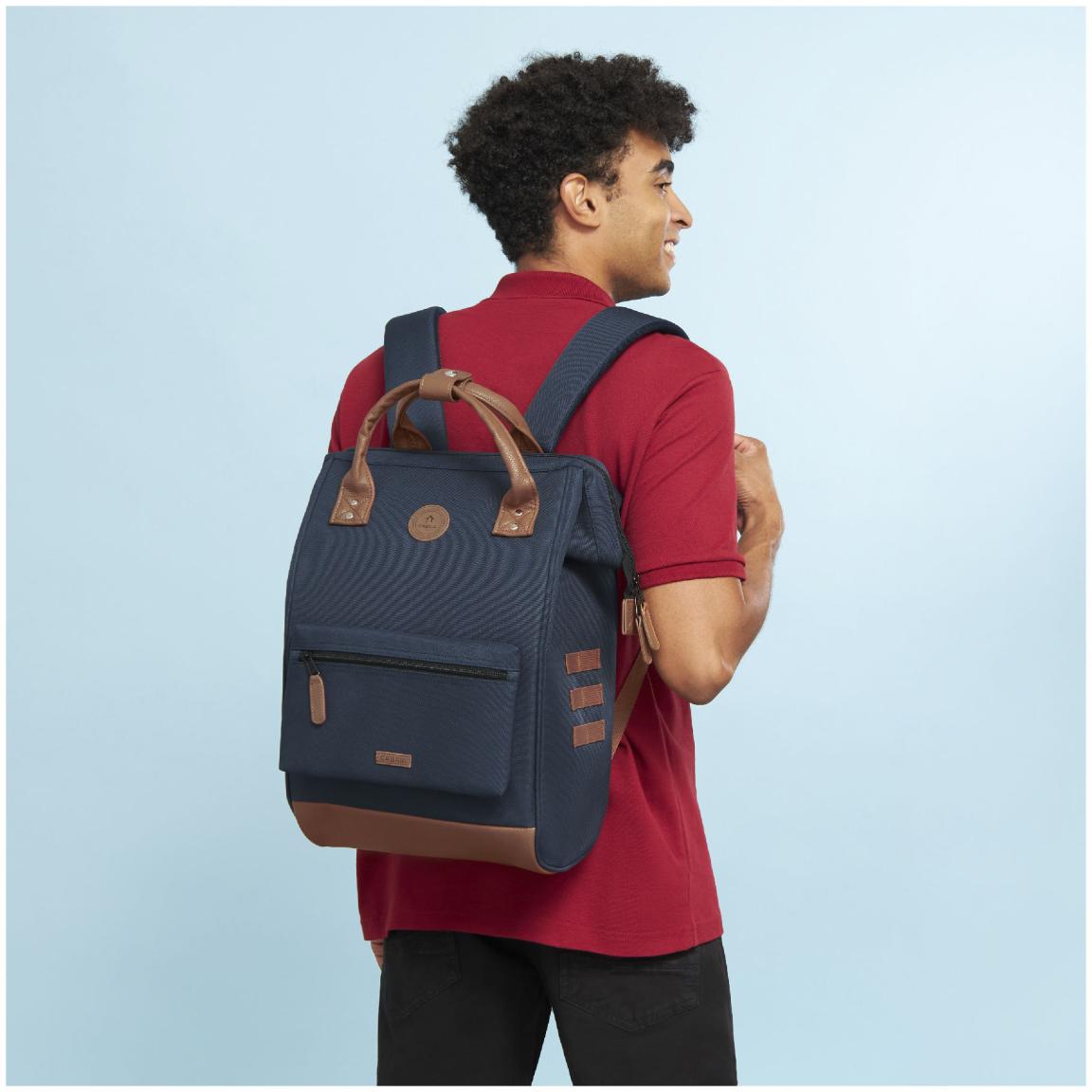 großer Freizeitrucksack dunkelblau Cabaia Chicago Large Adventurer Kontrast