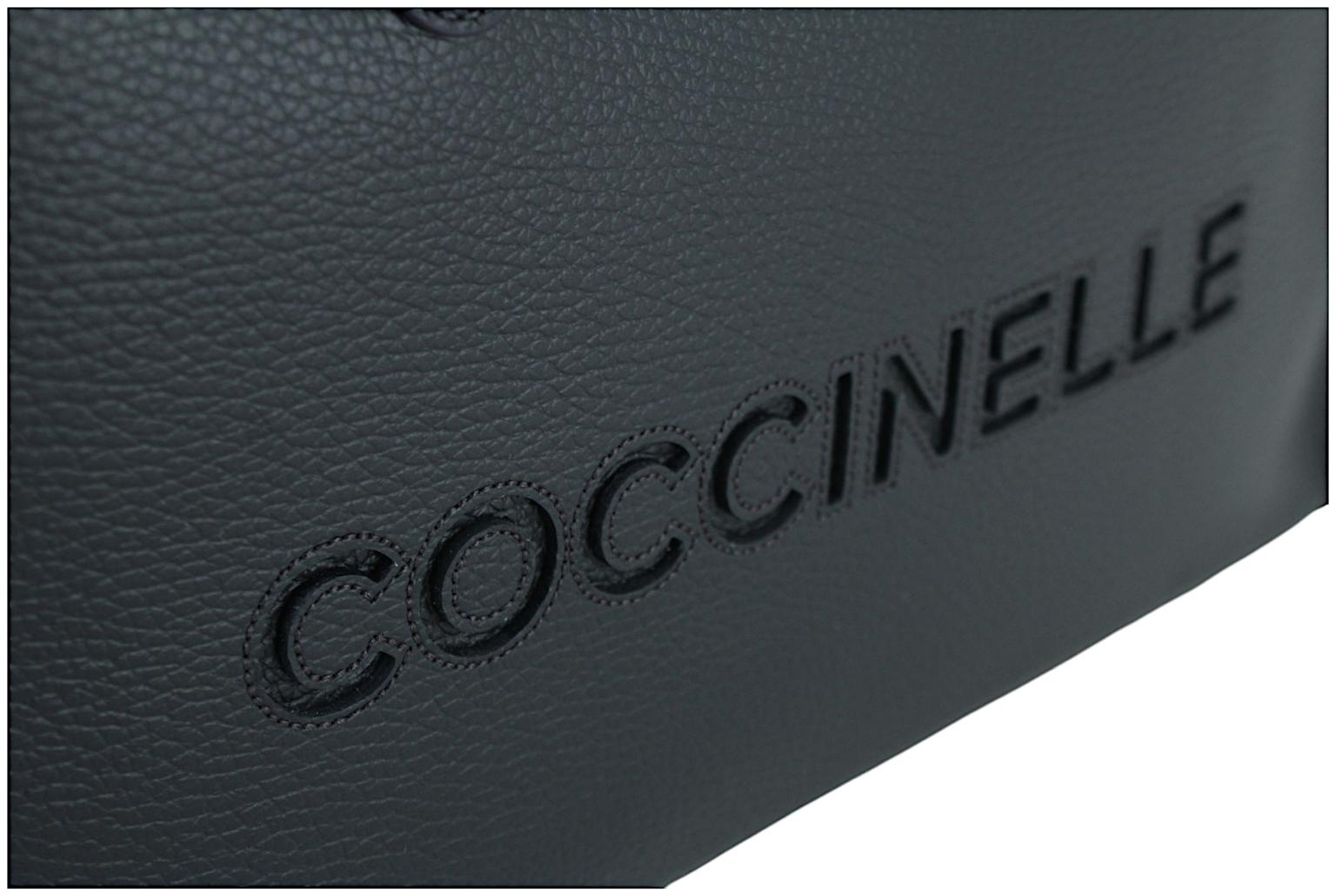 klassisch schwarze Shoppertasche Coccinelle Myrtha Noire