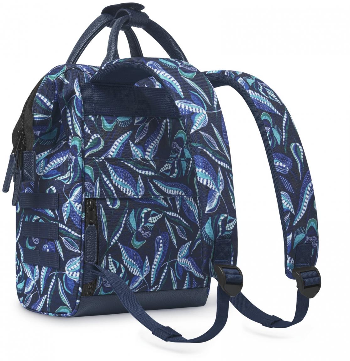 kleiner Alltagsrucksack Cabaia Adventurer Small Fontainbleau blau gemustert