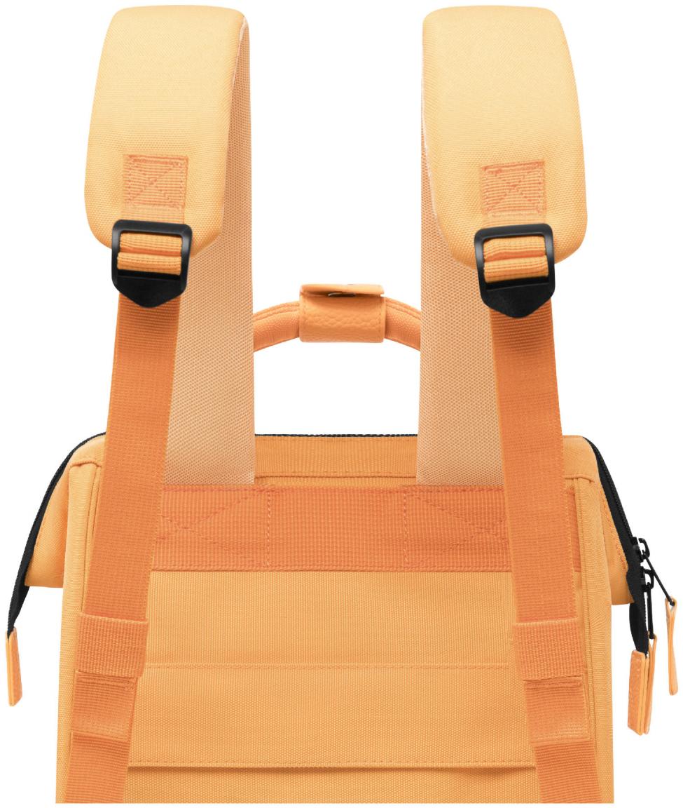 kleiner Wanderrucksack Cabaia Adventurer Small Omis orange Pouch
