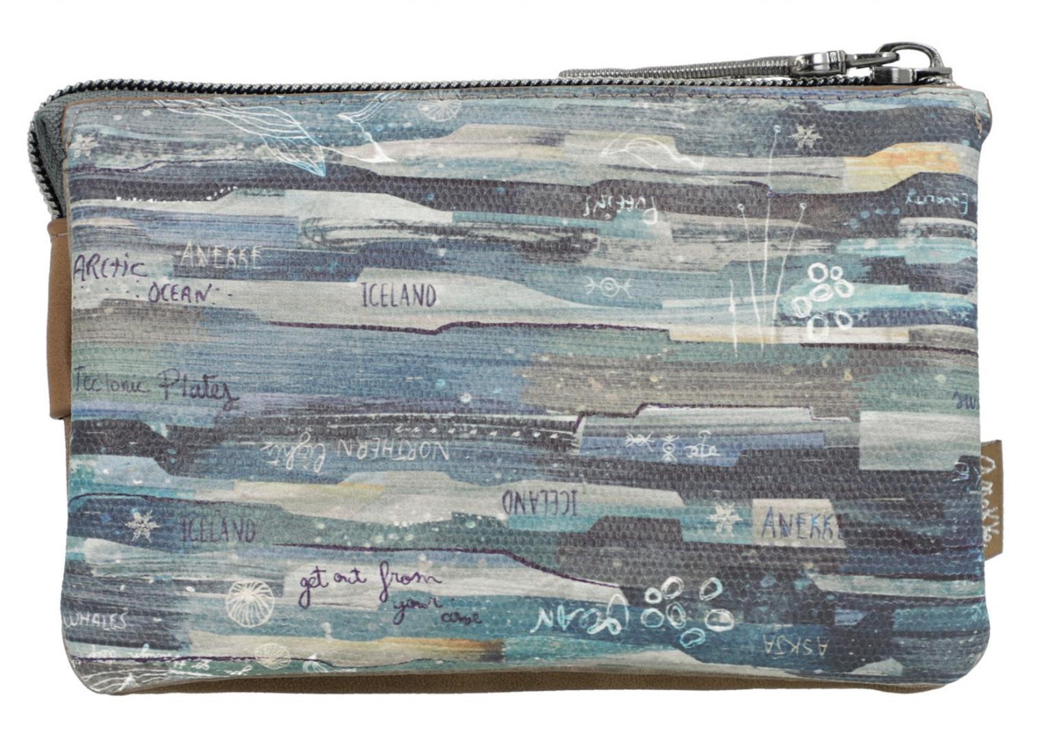 praktisches Etui Anekke Iceland blau metallic Glanzstück
