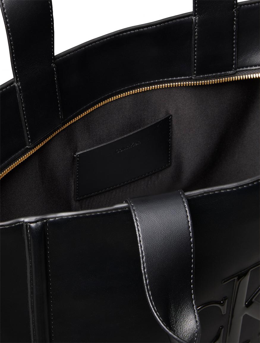 schwarze Calvin Klein Henkeltasche Medium Raised Tote CK