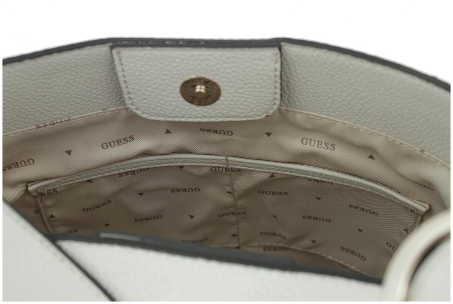 trendige Bucket Bag Guess Cresidia II Dark Taupe Logo
