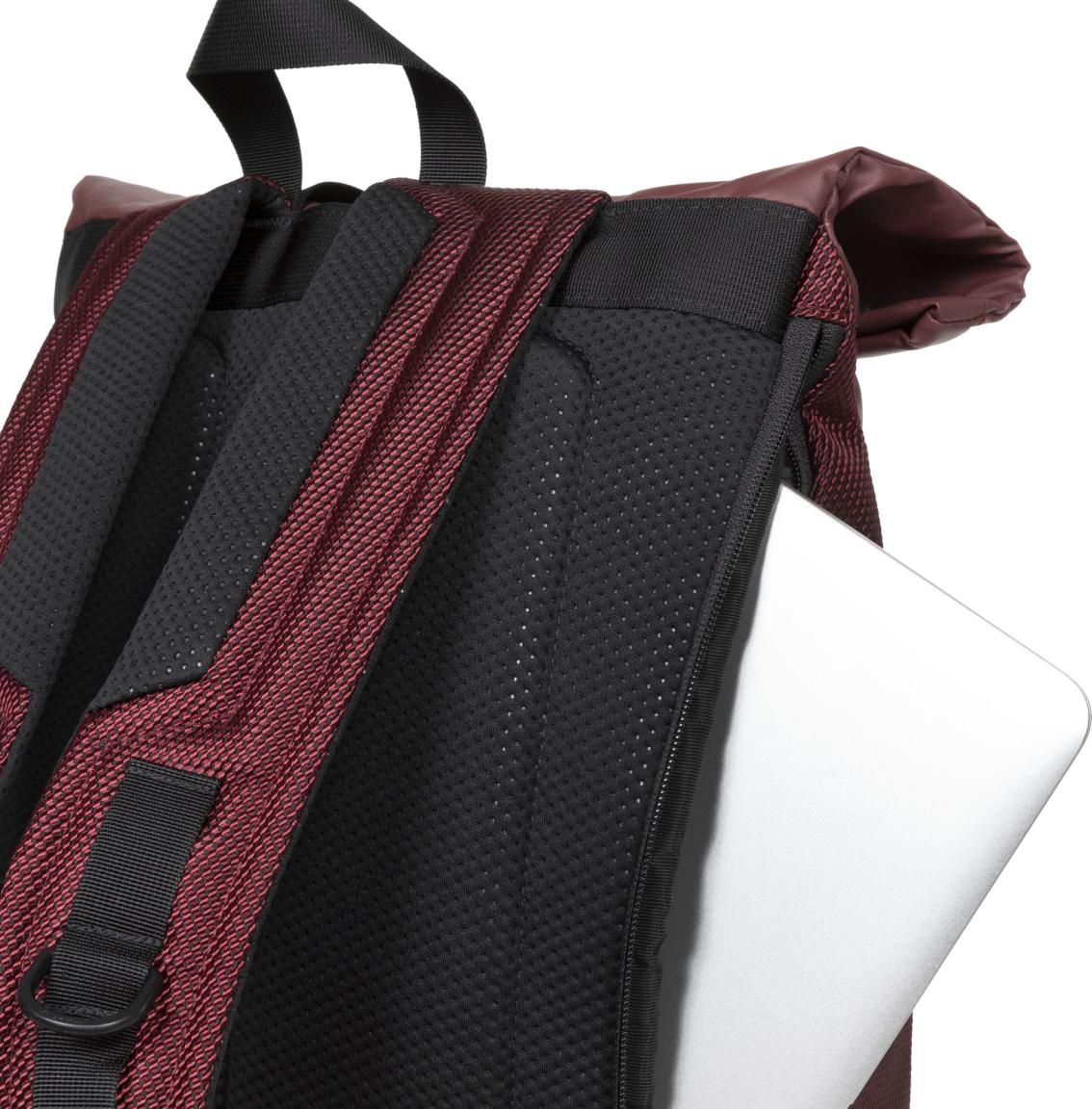 urbaner Daypack Tecum Roll Eastpak Burgundy vegan Carbonstyle