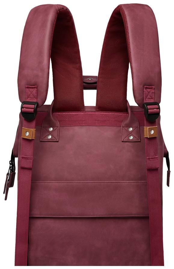 weinroter Wanderrucksack Wechselfront Cabaia Adventurer Large Delhi