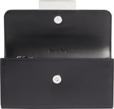 Damen Portmonee Calvin Klein Core Trifold LG Black Silver RFID