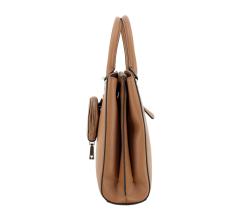 Trendsetter Light Cognac Braun Guess Alexie Henkeltasche Laptop Markenanhänger rund 