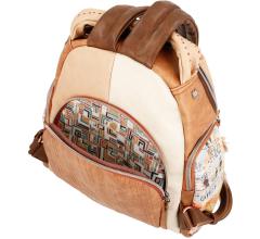 Anekke Damenrucksack Menire Tribe braun bunt Federanhänger Prägung