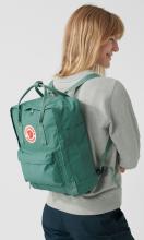 leuchtender Freizeitrucksack Fjällräven Kanken Korall