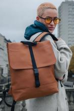 Cityrucksack Ruby Johnny Urban Caramel Braun wasserabweisend