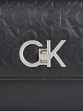 Crossbody Bag Calvin Klein Re-Lock Camera Bag schwarz geprägt