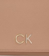Überschlagtasche beige genarbt Calvin Klein Re-Lock Shoulder Bag Flap