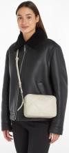 Calvin Klein Camera Bag Ecru Quilt Damentasche Metallkette