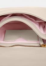 gesteppte Schultertasche hellbeige Les Visionnaires Mila Weave Off White