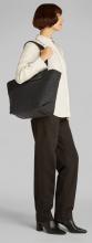 Sommertasche CK Black Calvin Klein Raffia Medium Sisaloptik