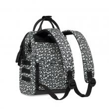 fröhlicher Tagesrucksack Adventurer Small Catane Black and White 