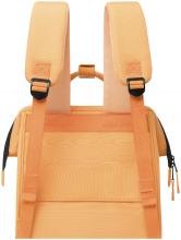 Cabaia fröhlicher Outdoorrucksack orange Omis nachhaltig Adventurer Medium