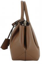 raffinierte Kurzgrifftasche cognacbraun Girlfriend Satchel Guess Amorette