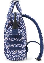 Cabaia Small Sameiro Sanctuary blau rosa Tagesrucksack klein gemustert