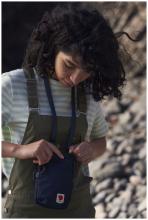 Fjällräven Umhängetäschchen High Coast Pocket Black nachhaltig