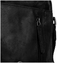 The Chesterfield Brand Remy Black Schultertasche Überschlag unisex