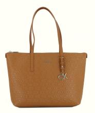 Henkeltasche Calvin Klein Shopper CK Must Cognac hellbraun Alloverprägung